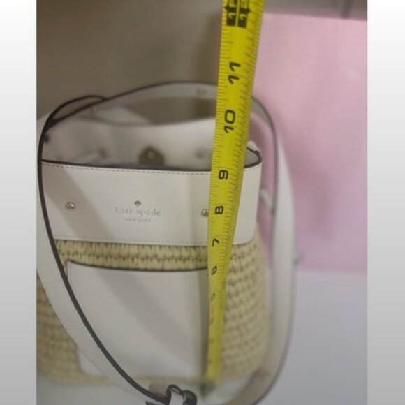 Kate Spade Marti Straw Mixed Media Small Bucket Bag Parchment Multi - Picture 11 of 14